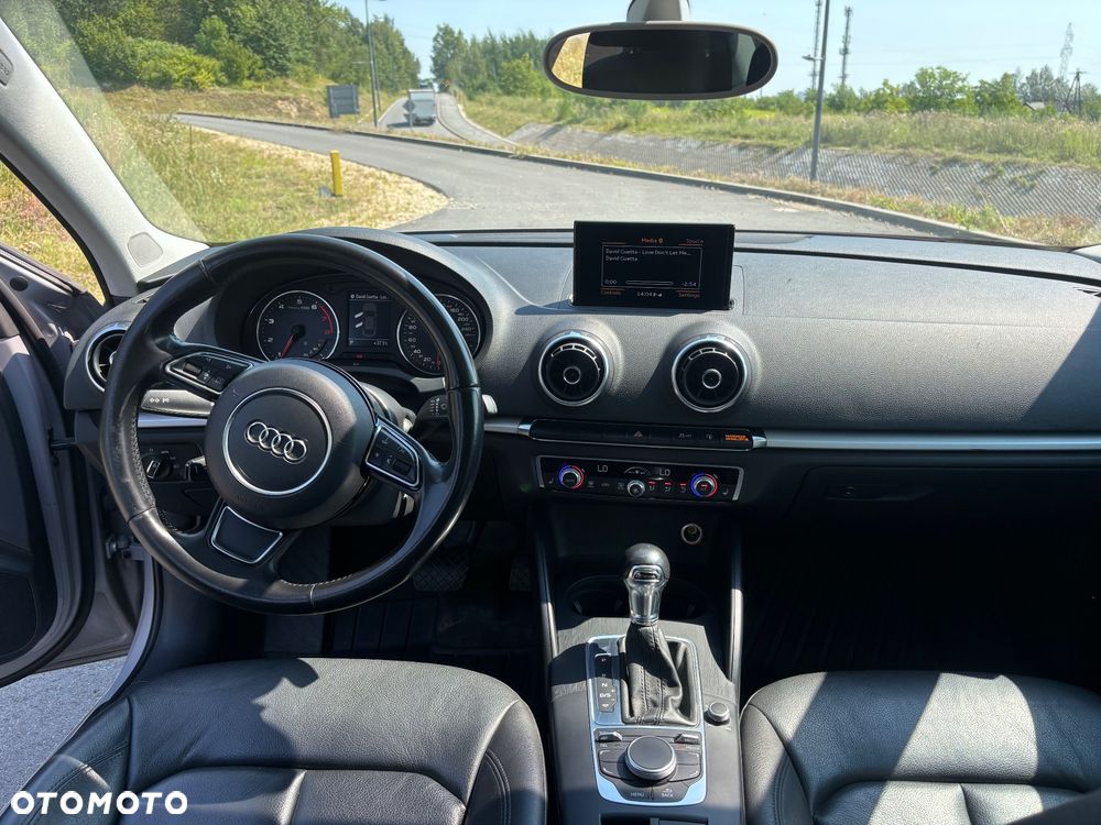 Audi A3 Limousine 1.8 TFSI S tronic Ambiente - 9