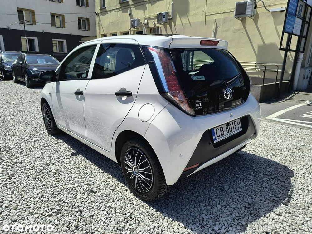 Toyota Aygo x-cite - 8