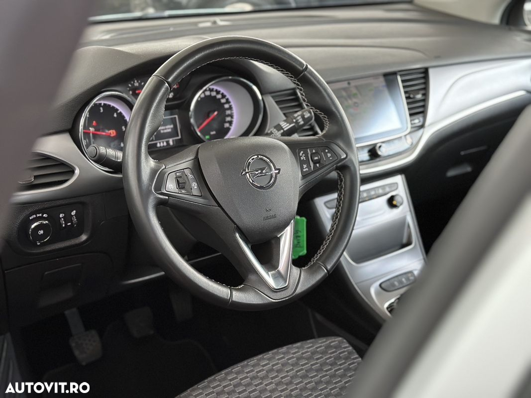 Opel Astra 1.6 CDTI ECOTEC Innovation - 21