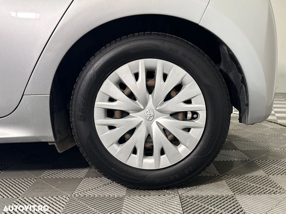 Toyota Yaris - 14