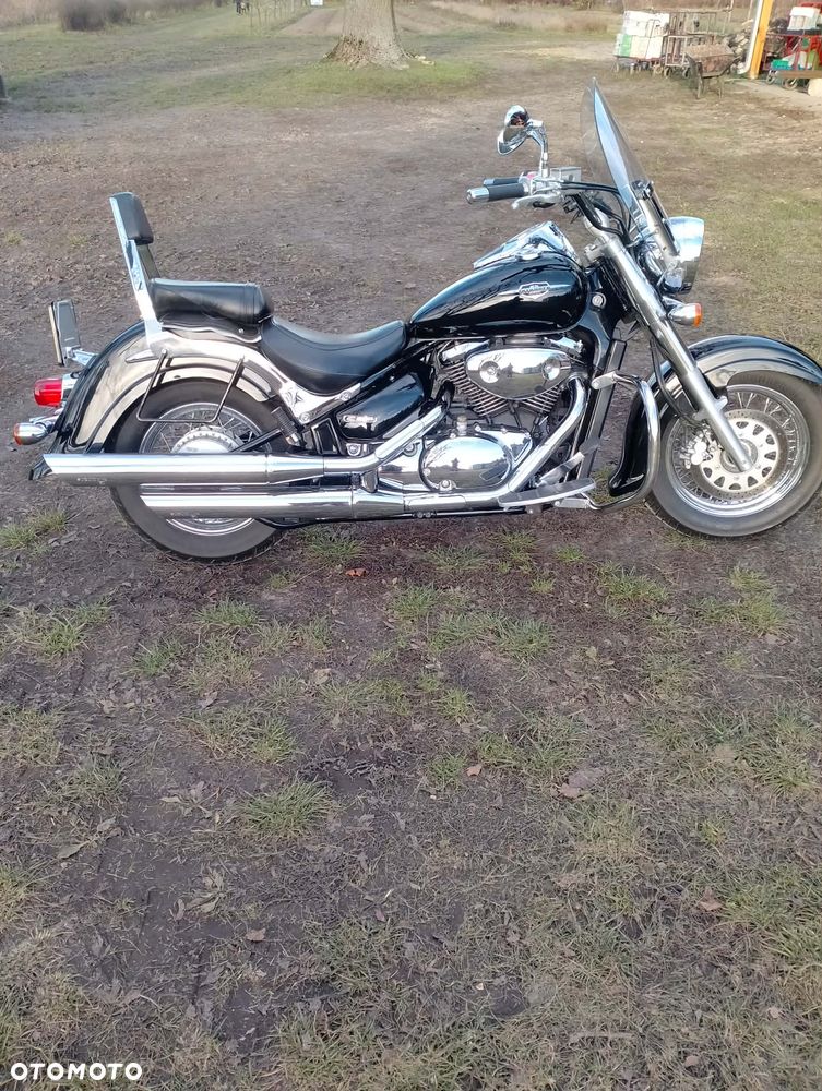 Suzuki Intruder - 6