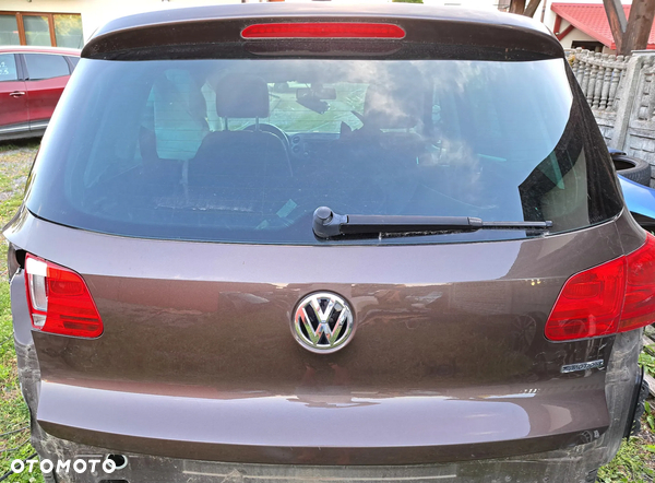 Klapa bagaznika VW Tiguan 5N Lift - LH8Z