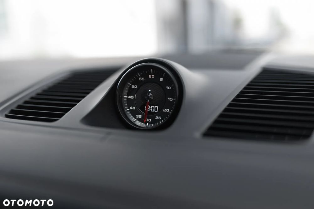 Porsche Cayenne Coupe GTS - 23