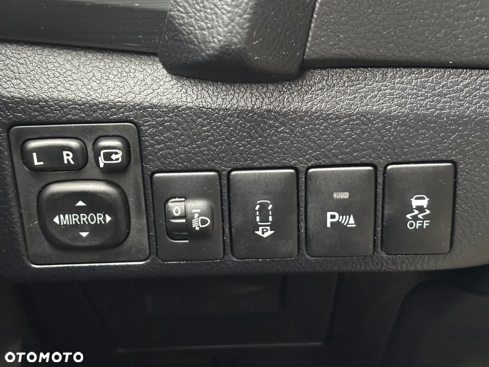 Toyota Auris 1.6 Valvematic Life Plus - 26