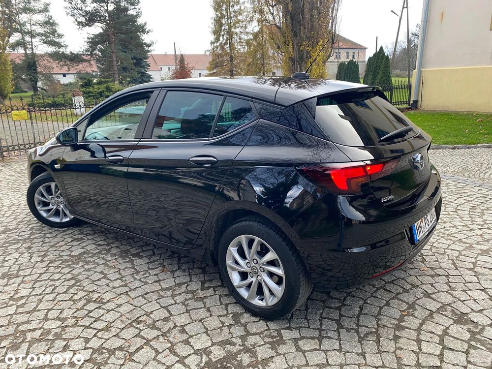 Opel Astra 1.2 Turbo Start/Stop Business Elegance - 2