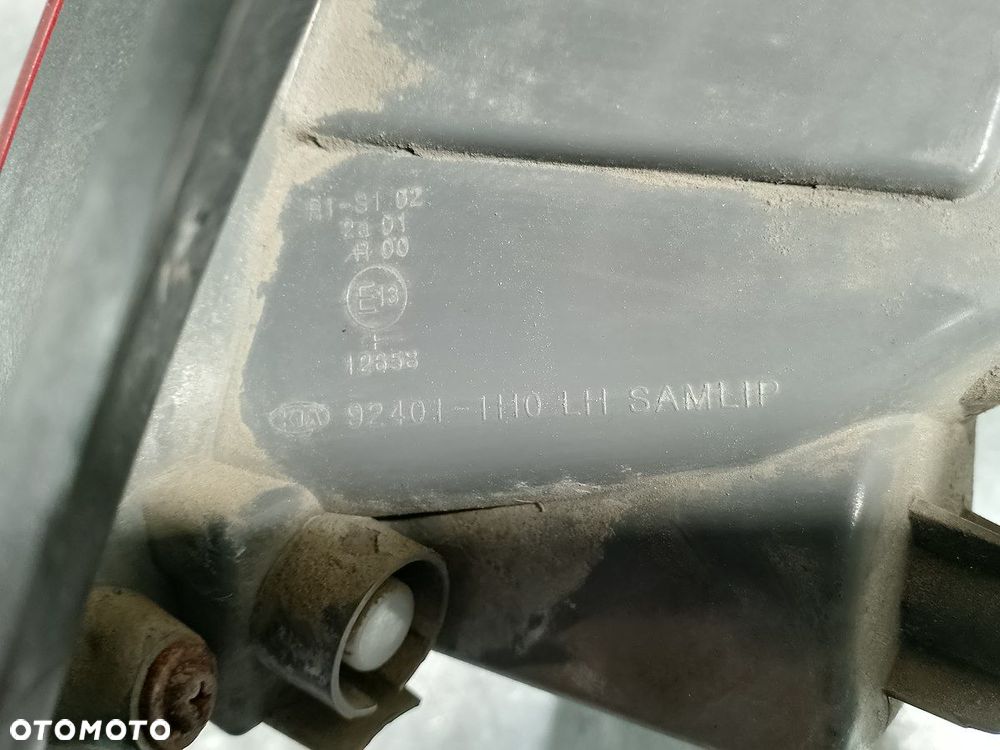 LAMPA TYLNA LEWA KIA CEE'D I 92401-1H0  HATCHBACK - 10