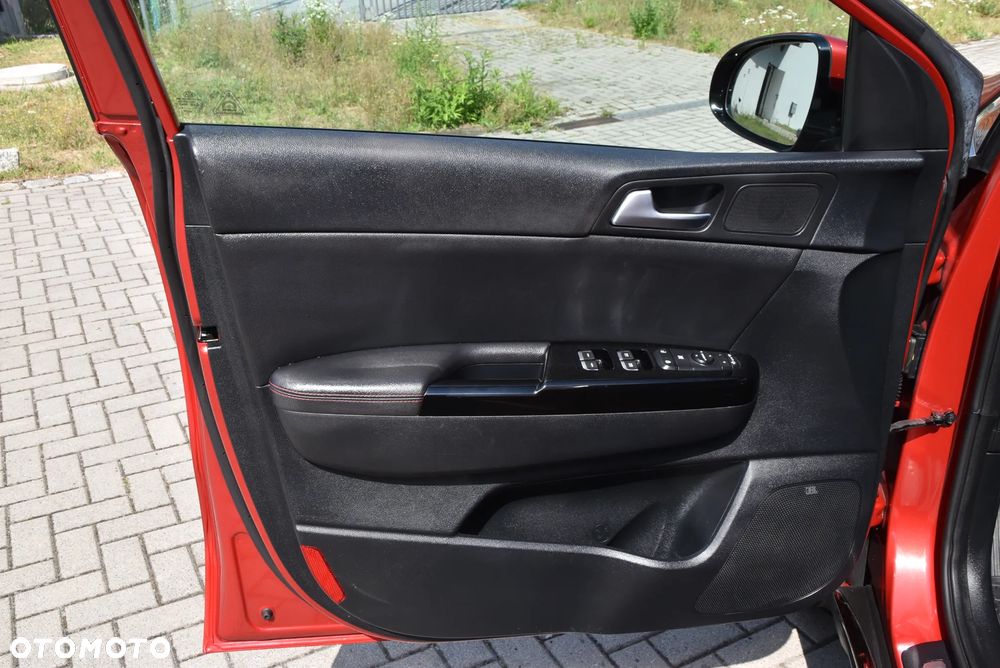 Kia Sportage 1.6 T-GDI AWD GT Line - 26