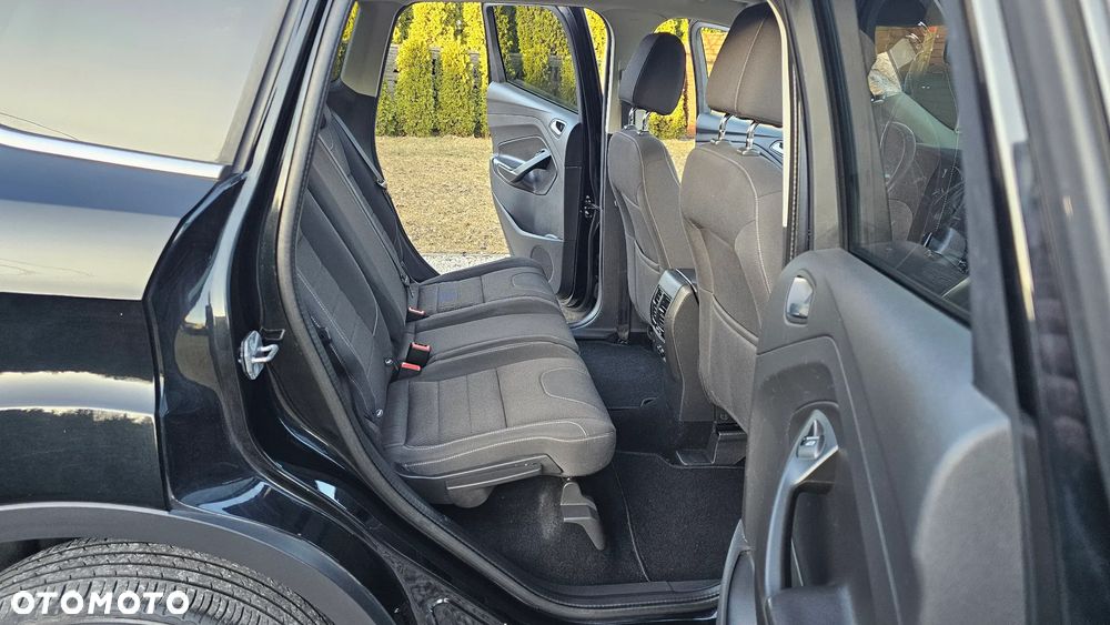 Ford Kuga 1.6 EcoBoost 2x4 Trend - 13