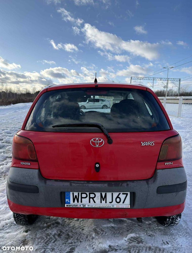 Toyota Yaris 1.0 Terra - 6