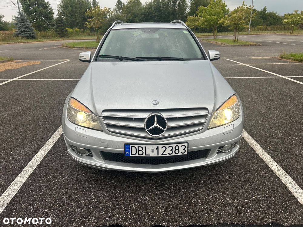 Mercedes-Benz Klasa C 220 CDI DPF Automatik BlueEFFICIENCY Avantgarde - 18