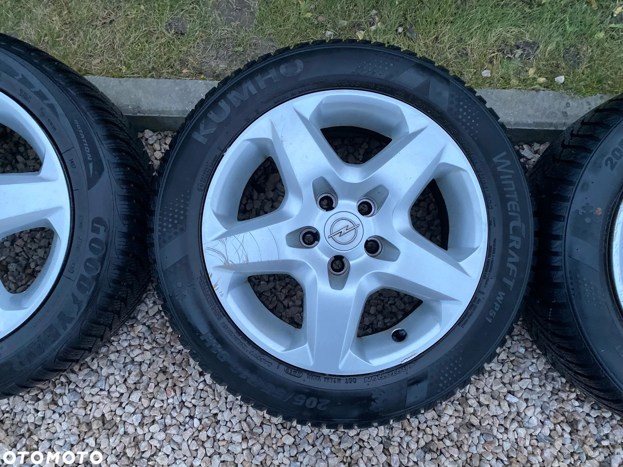 Opel Astra H Zafira Felgi strukturalne z oponami Koła 16" 5X110 6,5Jx16H2 ET39 - 12