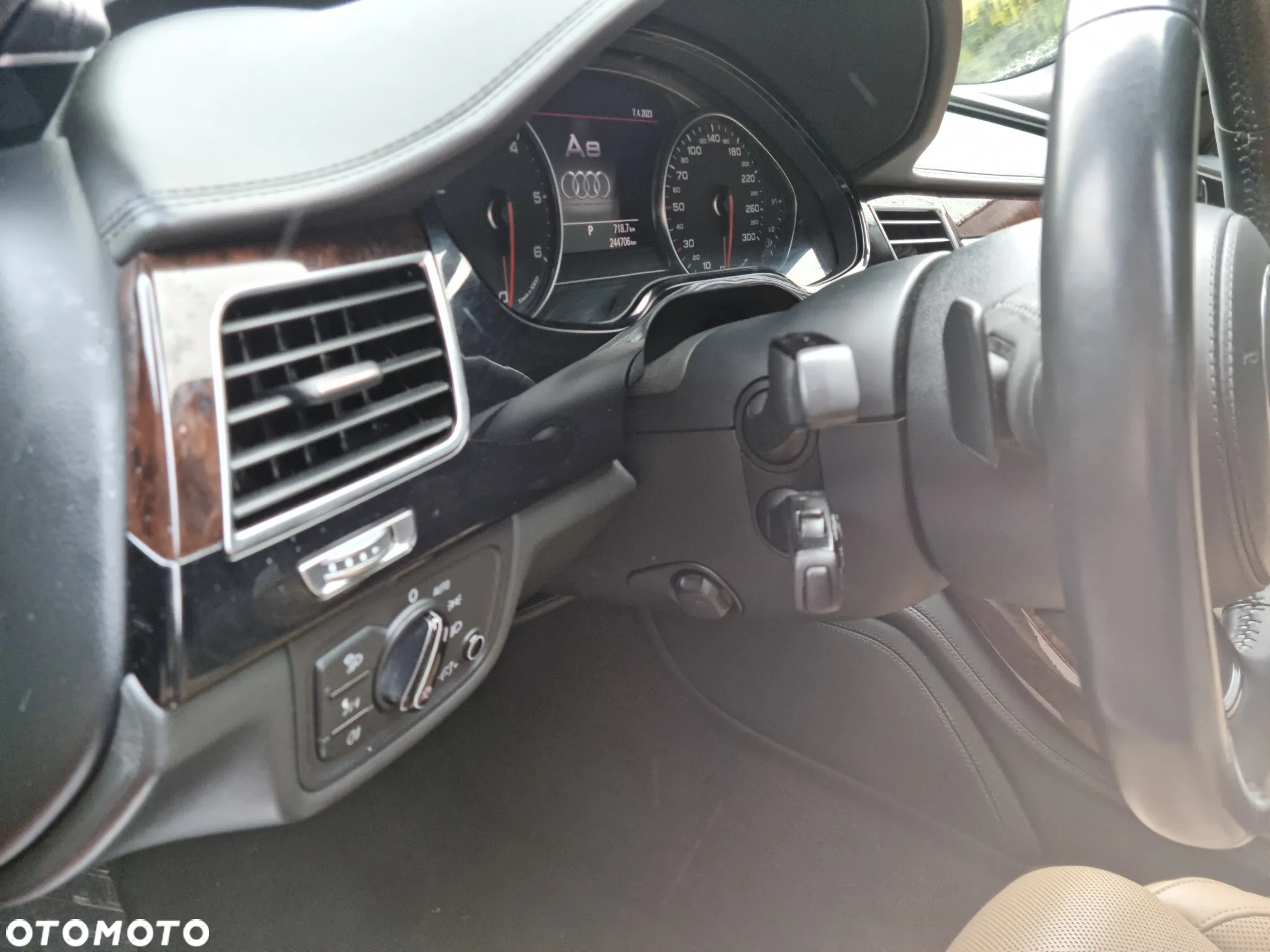 Audi A8 4.2 TDI L Quattro - 7