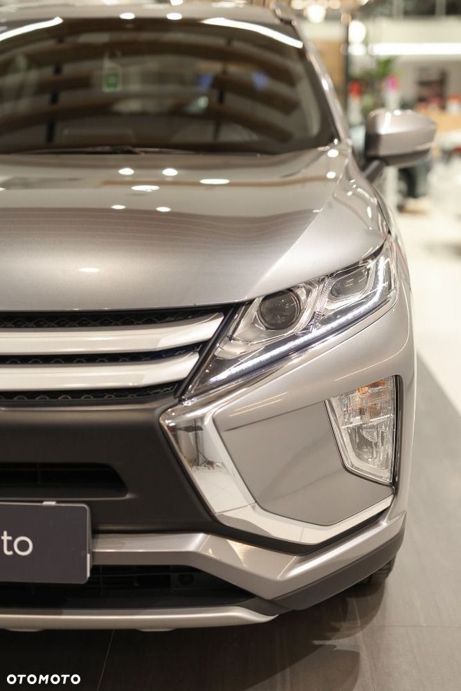 Mitsubishi Eclipse Cross - 36