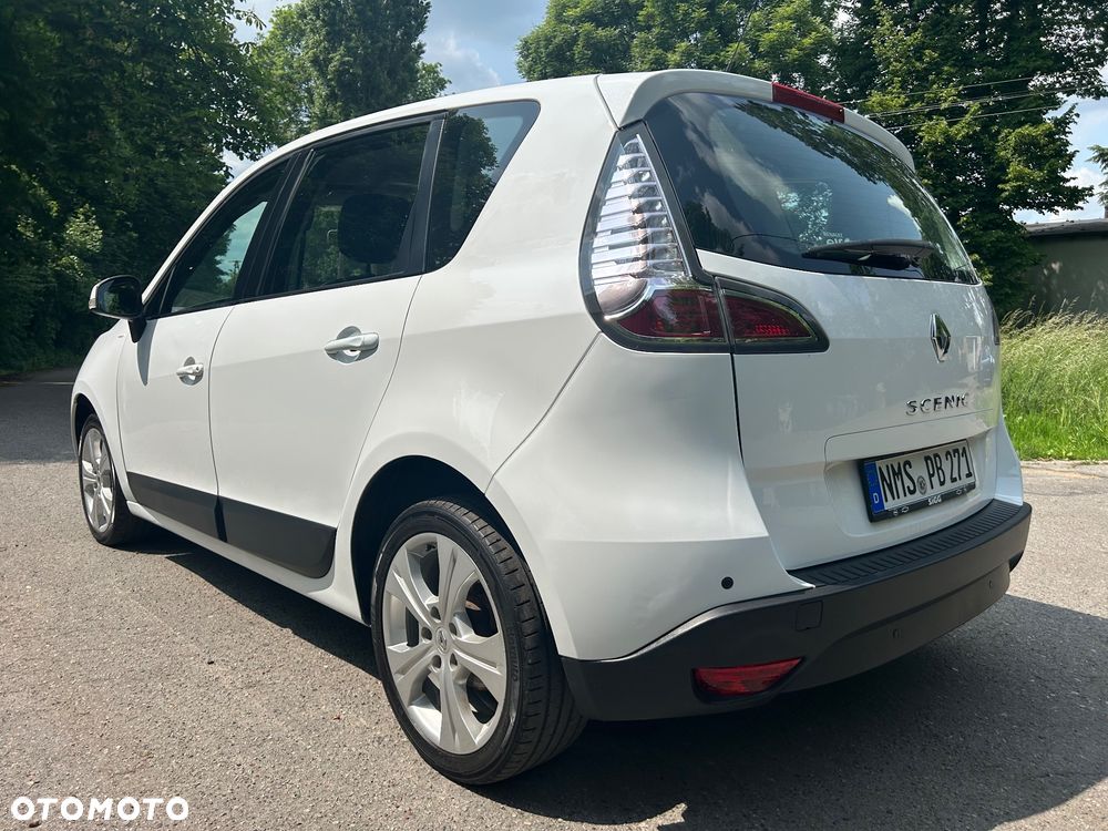 Renault Scenic 1.6 16V 110 TomTom Edition - 24