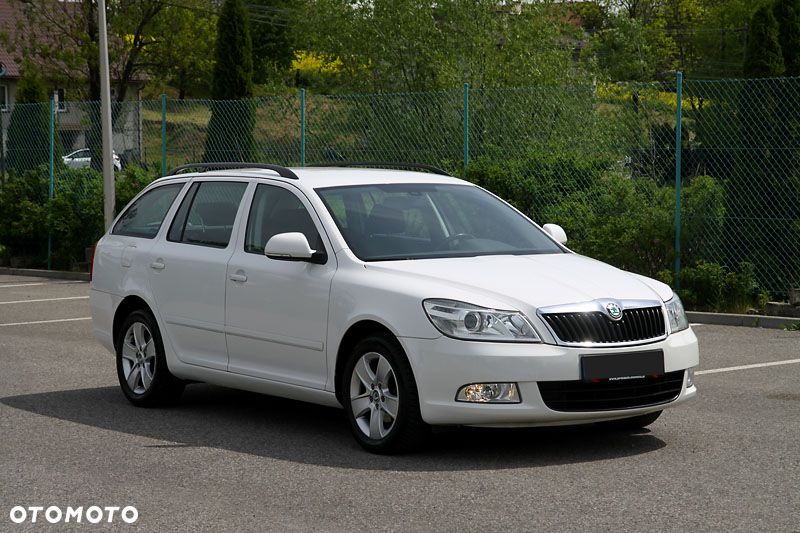 Skoda Octavia 1.6 TDI DPF 4x4 Ambition - 3