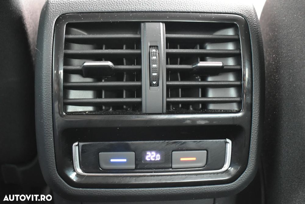 Volkswagen Passat 2.0 TDI DSG Comfortline - 22