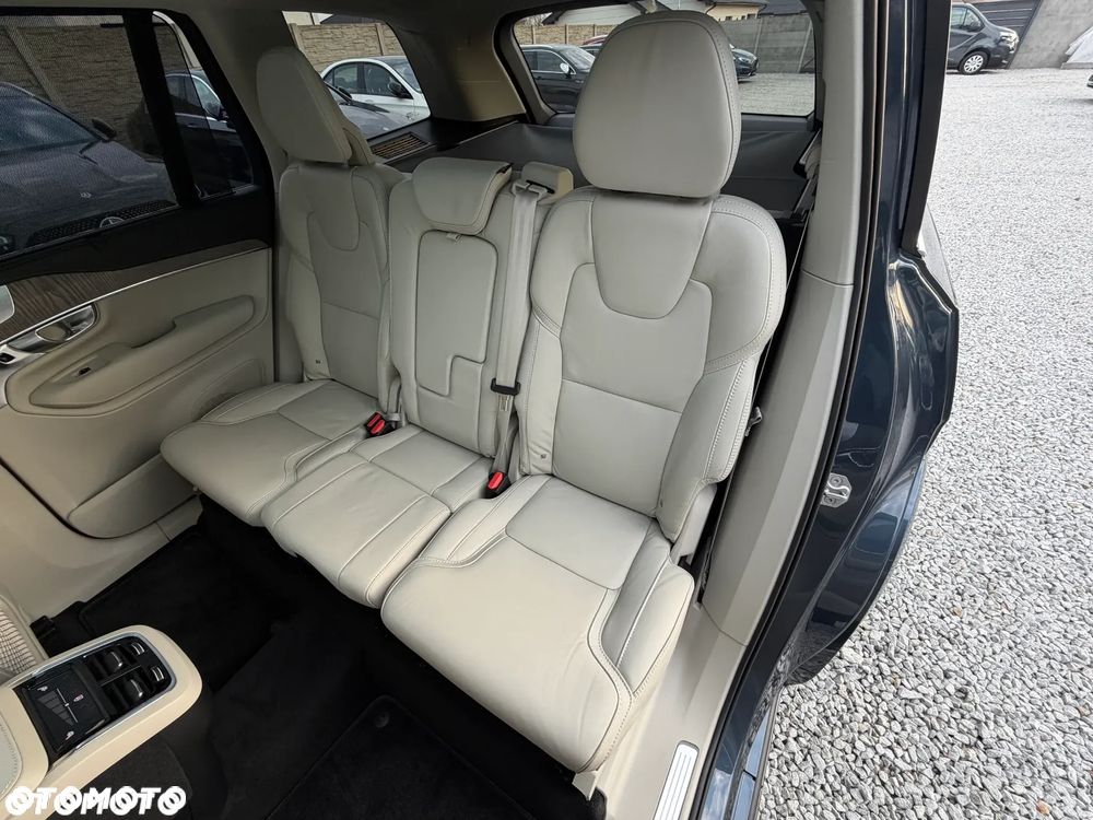 Volvo XC 90 B5 D AWD Geartronic Inscription - 35