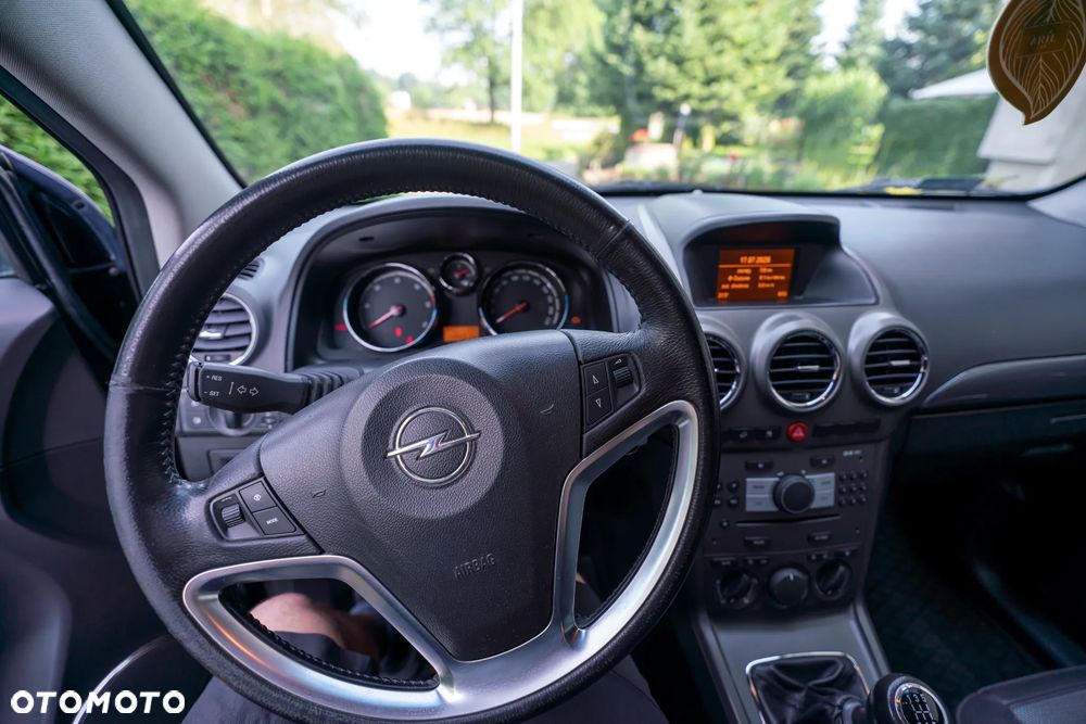 Opel Antara - 10