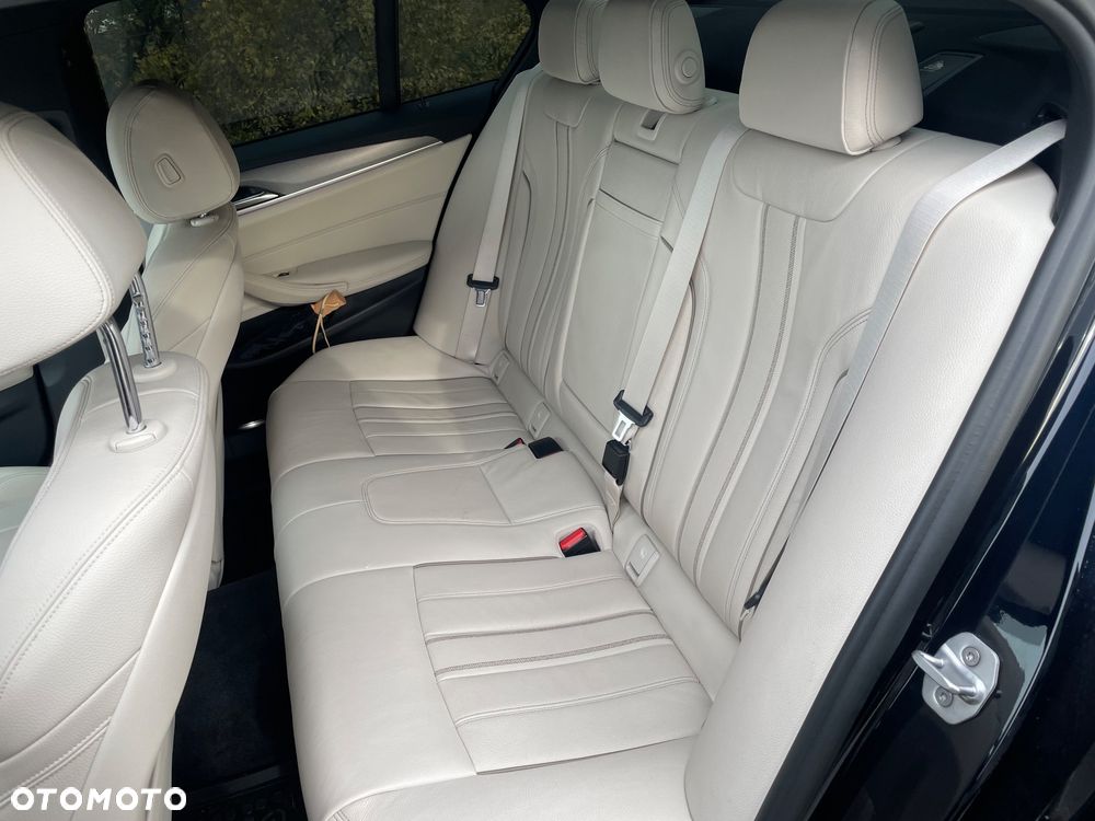 BMW Seria 5 - 14
