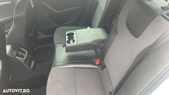 Skoda Octavia 1.0 TSI Style - 6