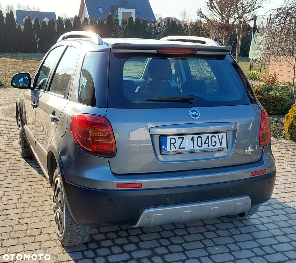 Fiat Sedici - 4