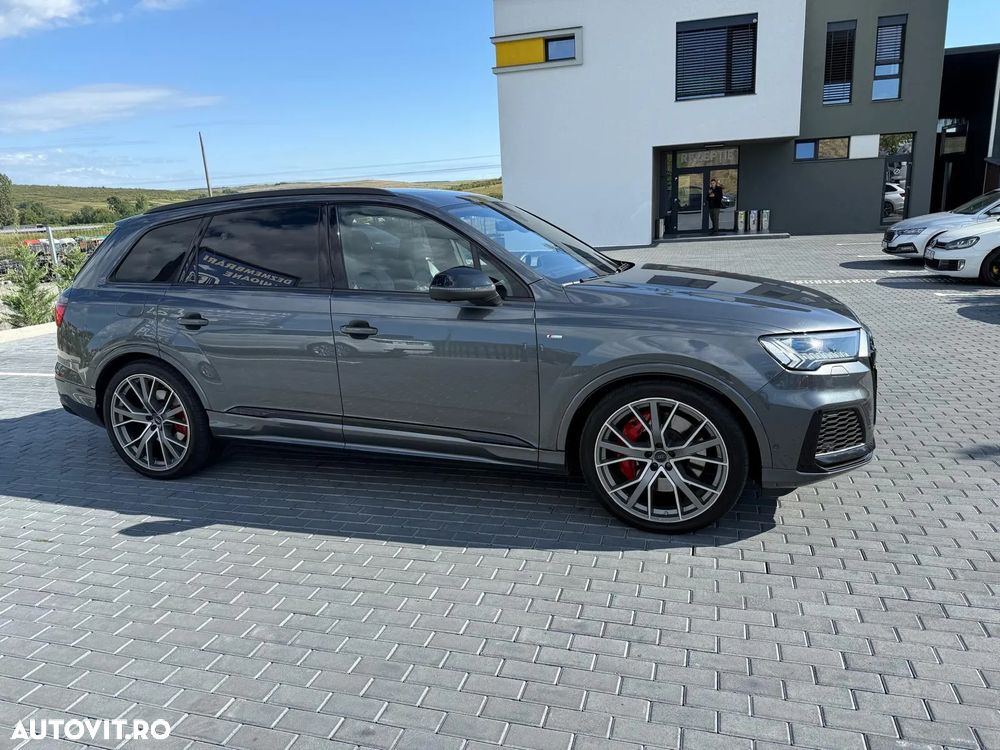 Audi Q7 3.0 60 TFSIe quattro Tiptronic S Line - 4