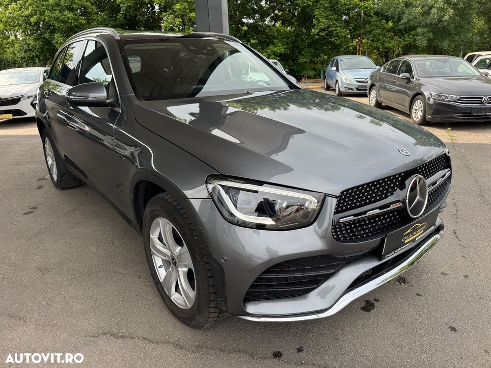 Mercedes-Benz GLC 300 de 4Matic 9G-TRONIC AMG Line - 6