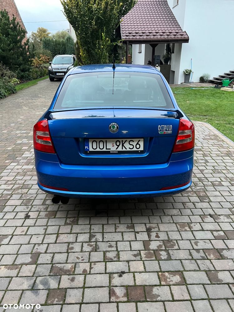 Skoda Octavia 2.0 TFSI RS - 4