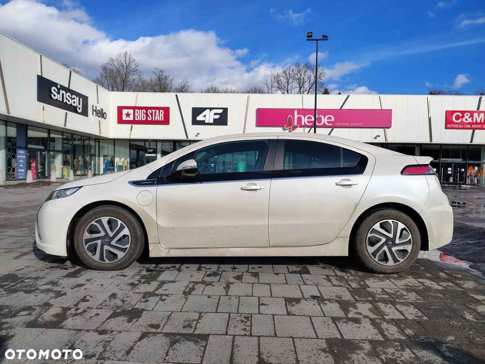 Opel Ampera - 4