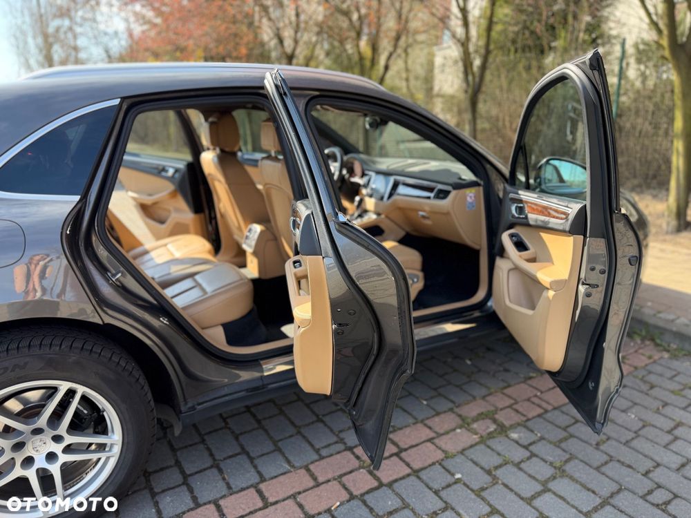 Porsche Macan Standard - 6