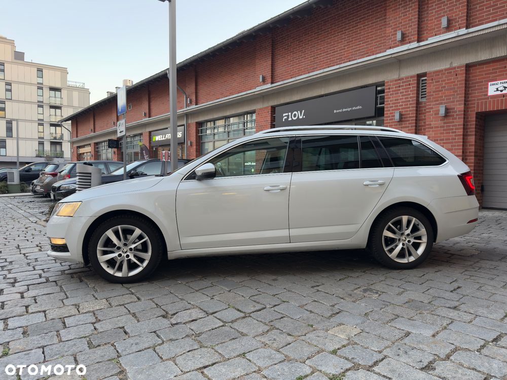 Skoda Octavia 1.6 TDI SCR Style DSG - 3