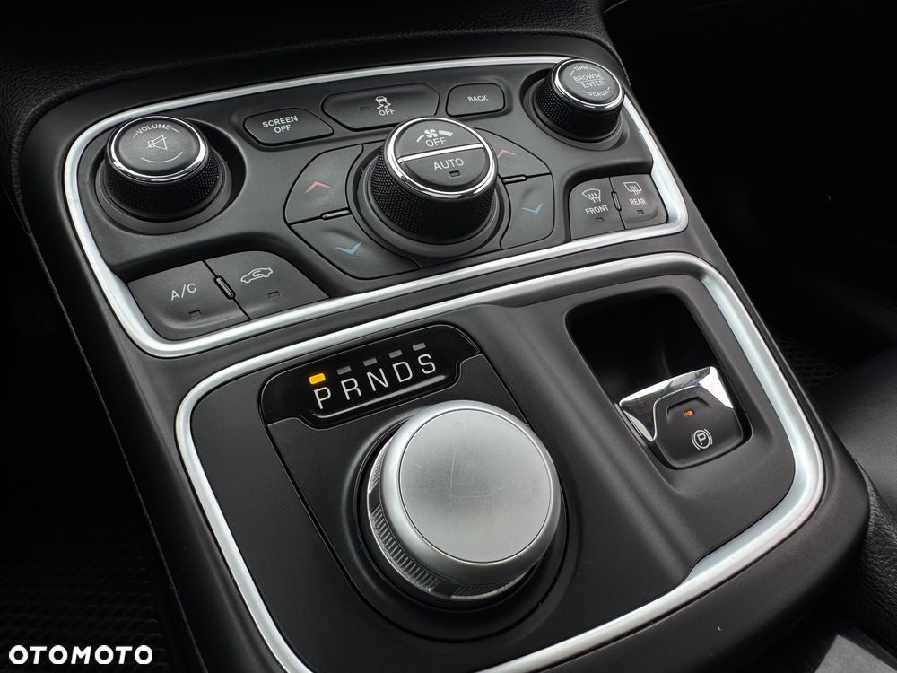 Chrysler 200 - 29