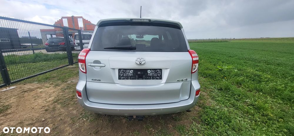 Toyota RAV4 2.0 4x4 Travel - 5