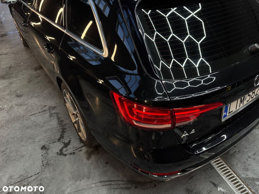 Audi A4 Avant 2.0 TDI Quattro S tronic - 8