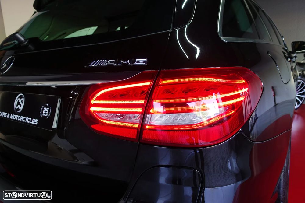 Mercedes-Benz C 350 e T 7G-TRONIC AMG Line - 24
