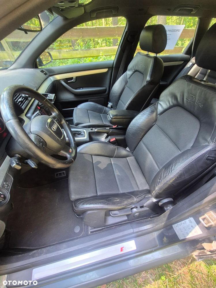 Audi A4 Avant 2.0 TDI DPF - 9