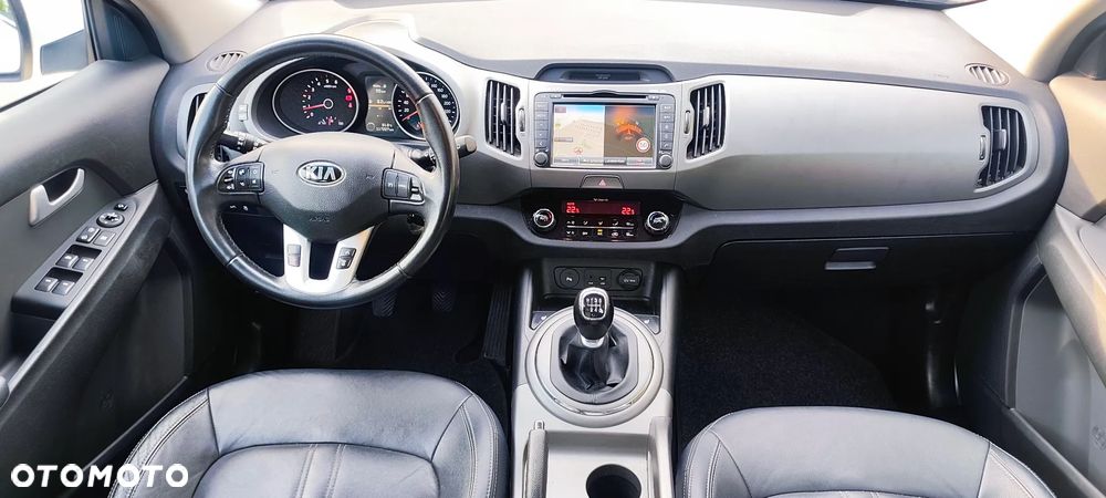 Kia Sportage 1.7 CRDI 2WD ISG Dream-Team Edition - 25