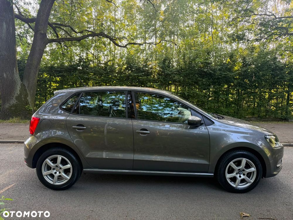 Volkswagen Polo 1.2 TSI Blue Motion Technology Lounge - 2