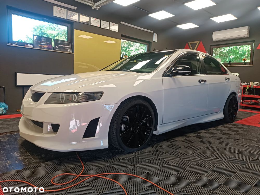 Honda Accord 2.0 i Sport - 1