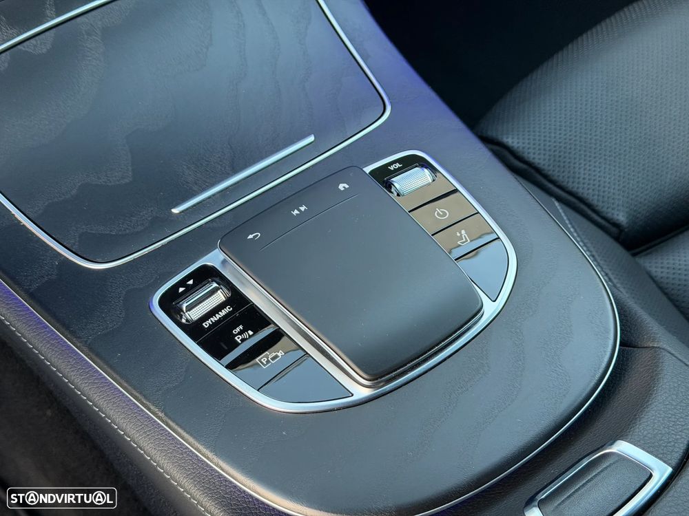 Mercedes-Benz E 300 de 9G-TRONIC AMG Line - 28