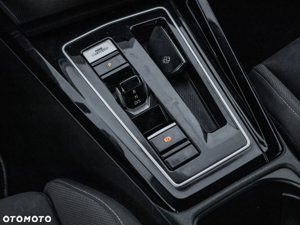 Volkswagen Golf 2.0 TDI Style DSG - 40