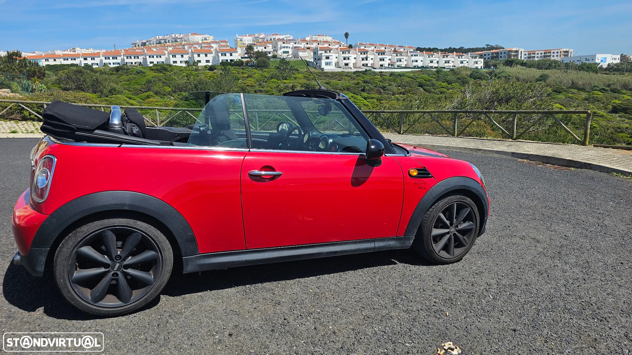 MINI Cabrio Cooper D - 4