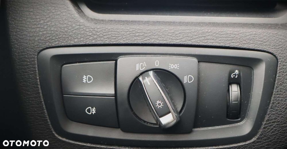 BMW X1 - 28