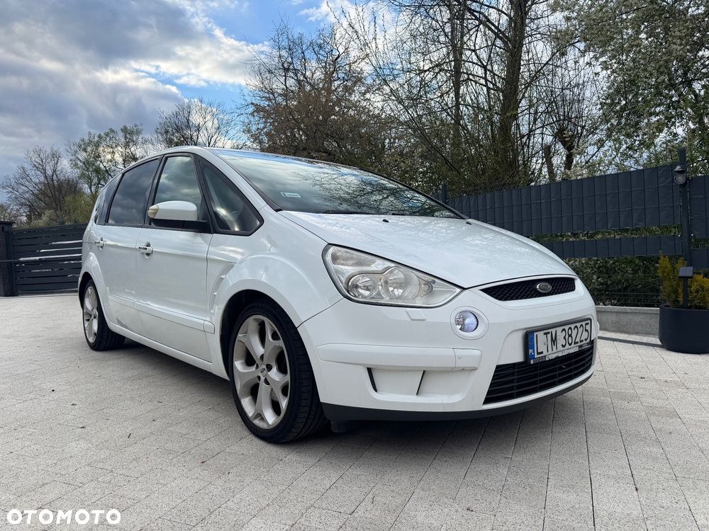 Ford S-Max 2.0 TDCi DPF Titanium - 4