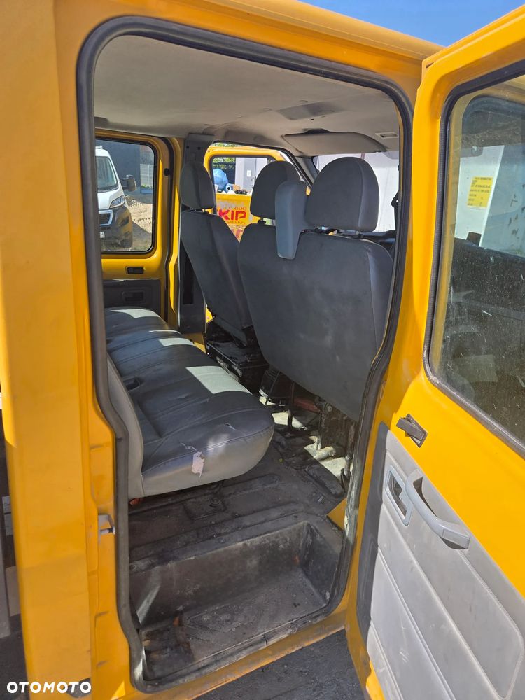 Ford Transit - 10