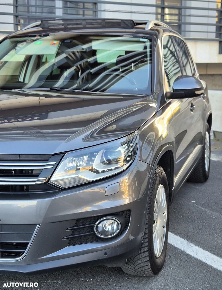 Volkswagen Tiguan - 12