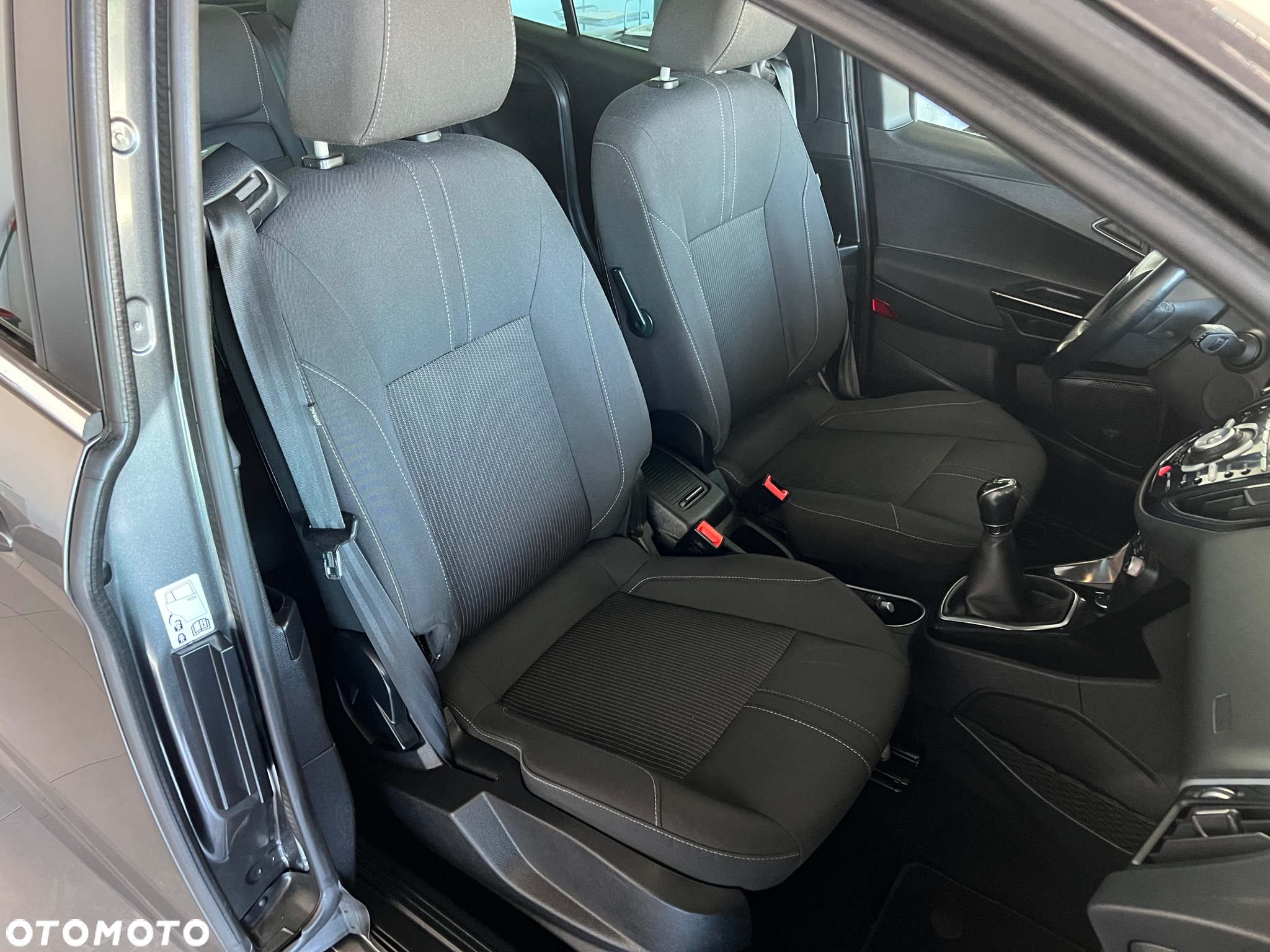 Ford B-MAX 1.0 EcoBoost Titanium - 30