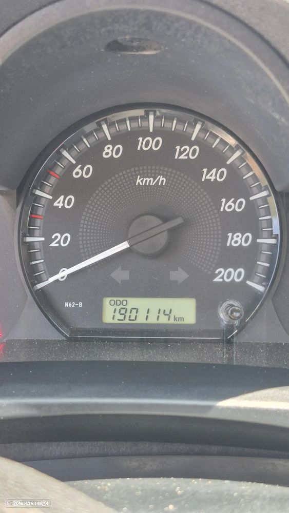 Toyota Hilux - 9