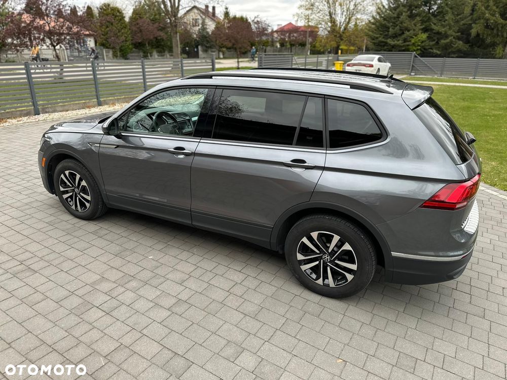 Volkswagen Tiguan - 8