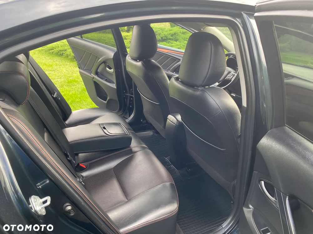 Toyota Avensis 2.0 Prestige MS - 27